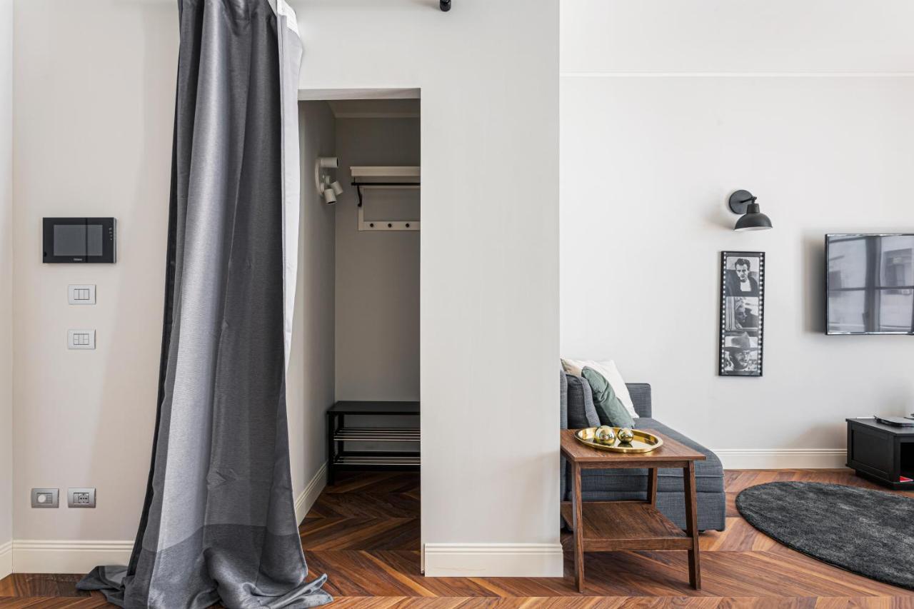 Appartement Wide And Bright Two Bedroom Apartment- Via Freguglia *